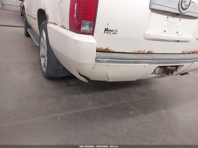 2008 CADILLAC ESCALADE ESV 1GYFK66868R120987 Photo 5