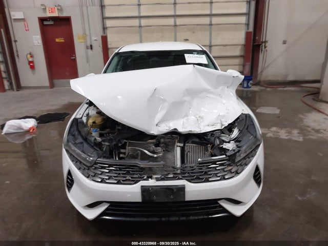 5XXG14J24MG023126 KIA K5 LXS