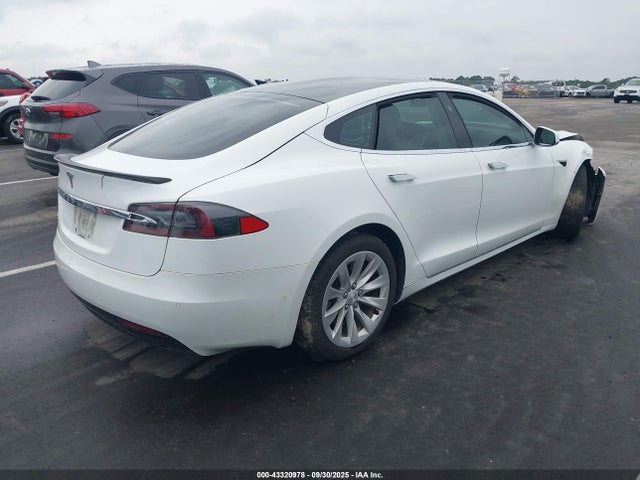 2017 TESLA MODEL S 5YJSA1E16HF178893 Photo 3
