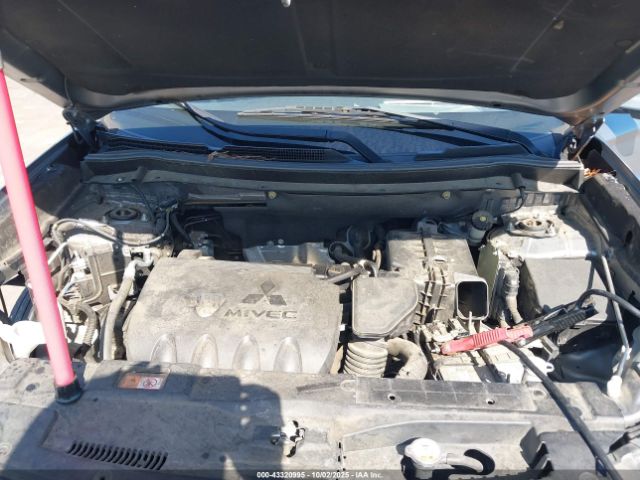 2017 MITSUBISHI OUTLANDER JA4AD3A35HZ024086 Photo 9