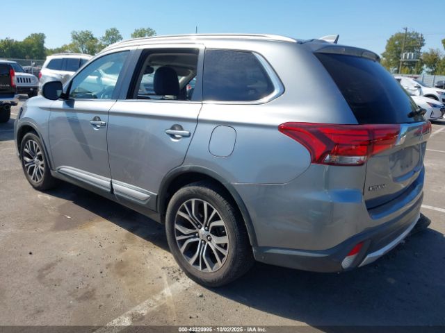 2017 MITSUBISHI OUTLANDER JA4AD3A35HZ024086 Photo 2