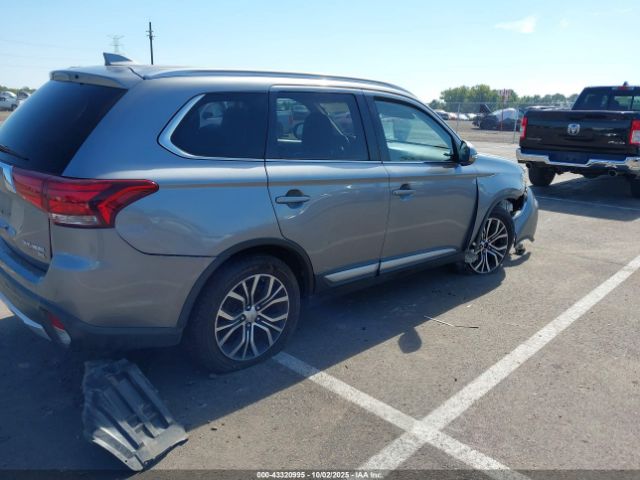 2017 MITSUBISHI OUTLANDER JA4AD3A35HZ024086 Photo 3