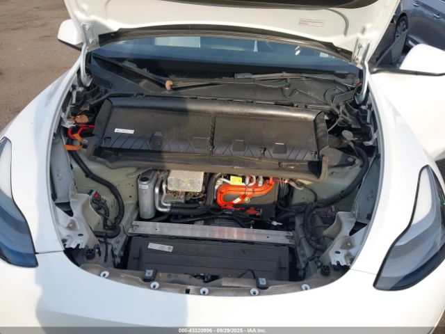 2022 TESLA MODEL Y 7SAYGDEF9NF546133 Photo 9