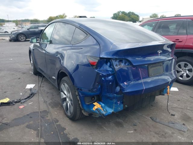 2022 TESLA MODEL Y 7SAYGAEE9NF467163 Photo 2
