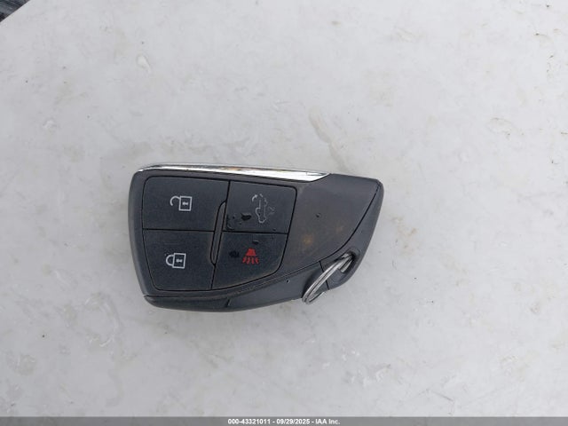 2GC4YLEY4R1116006 Chevrolet l5p