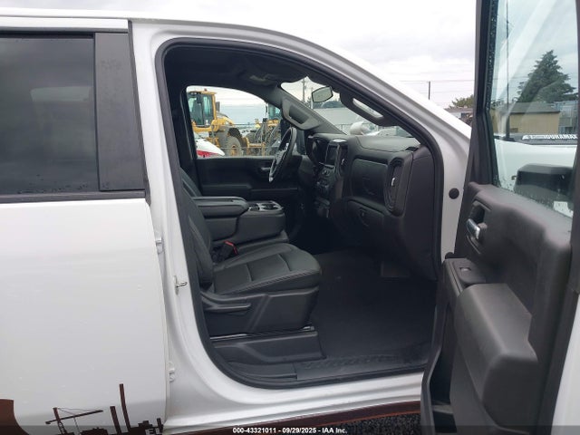 2GC4YLEY4R1116006 Chevrolet l5p