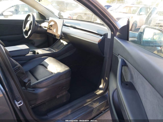 2022 TESLA MODEL Y 7SAYGDEFXNF488856 Photo 4