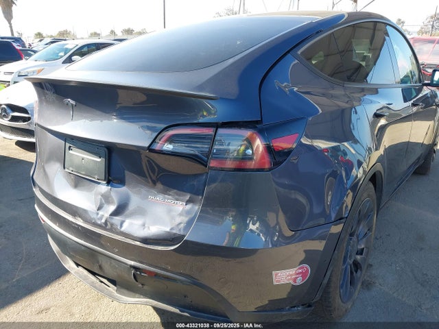 2022 TESLA MODEL Y 7SAYGDEFXNF488856 Photo 5
