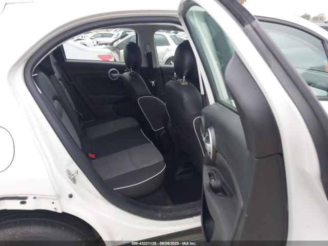 2017 FIAT 500X ZFBCFYAB5HP571337 Photo 7