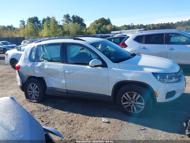 WVGBV7AX4FW602366 Volkswagen Tiguan