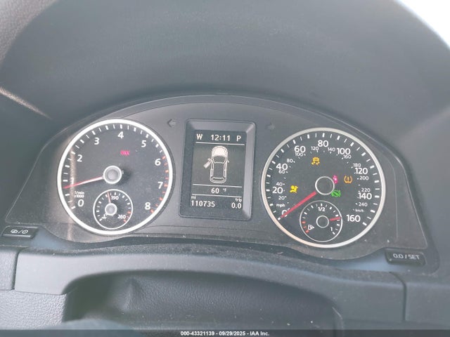 WVGBV7AX4FW602366 Volkswagen Tiguan