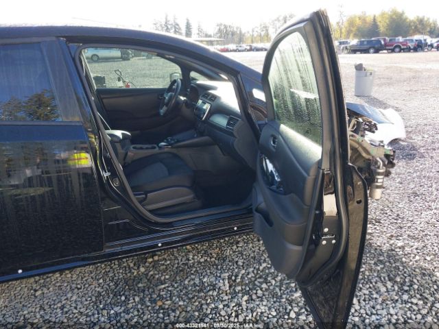 2023 NISSAN LEAF 1N4CZ1CV0PC553570 Photo 4