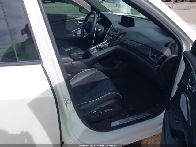 2019 ACURA RDX 5J8TC2H66KL011449 Photo 4