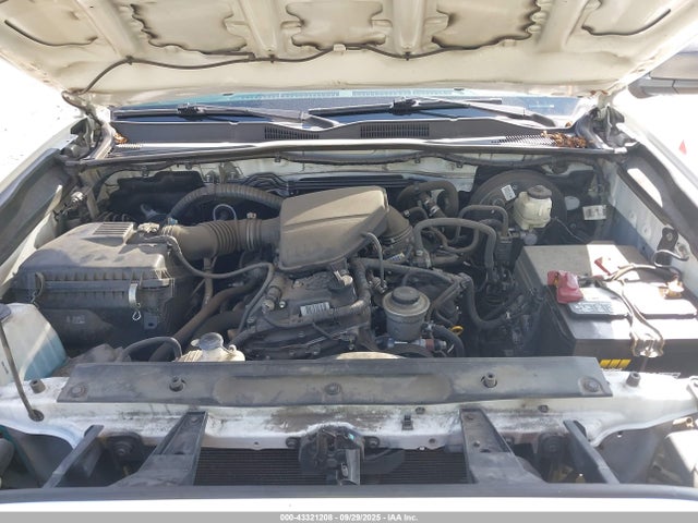 Toyota 2tr-fe 2021 3TYRX5GN7MT005740 Image 10