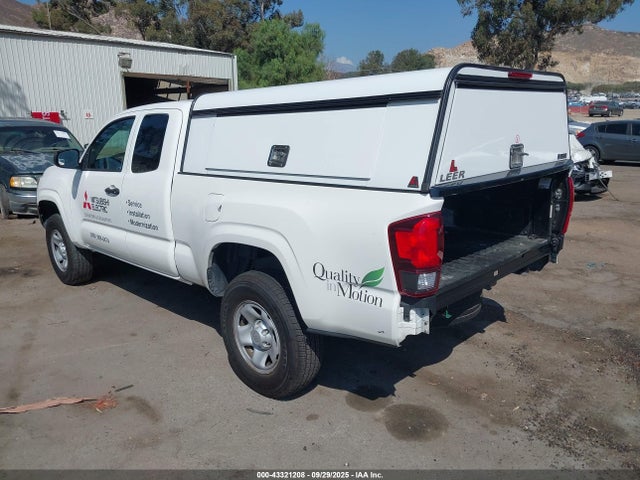 Toyota 2tr-fe 2021 3TYRX5GN7MT005740 Image 3