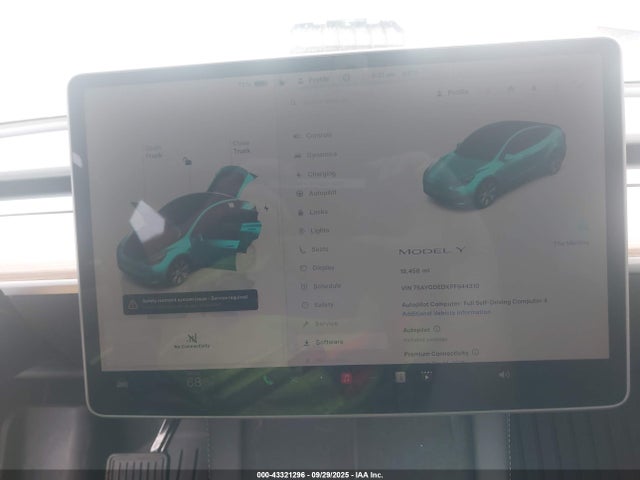 2023 TESLA MODEL Y 7SAYGDEDXPF944310 Photo 8