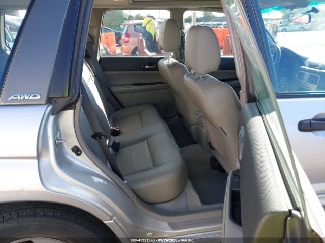 2004 SUBARU FORESTER JF1SG65684H758055 Photo 7