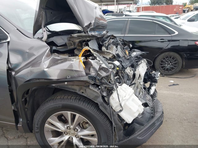 5TDKKRFH5ES030328 Toyota 2gr-fe