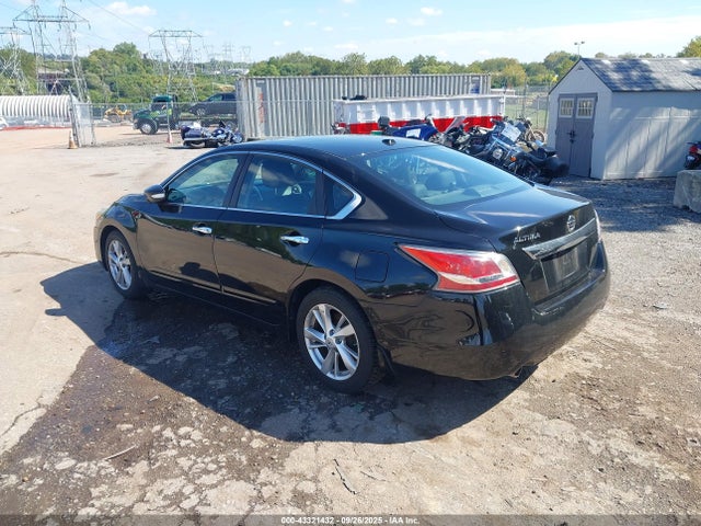 1N4AL3AP0FN376613 Nissan 2015