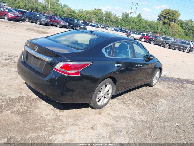 1N4AL3AP0FN376613 Nissan 2015