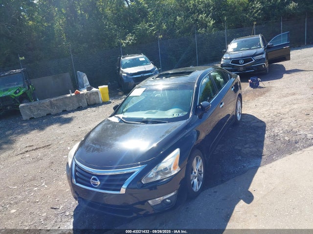 1N4AL3AP0FN376613 Nissan 2015
