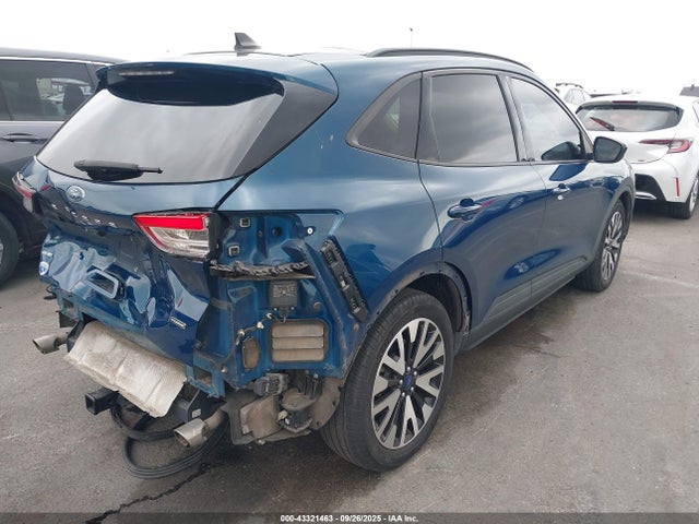 2020 FORD ESCAPE 1FMCU0BZ4LUB79097 Photo 3