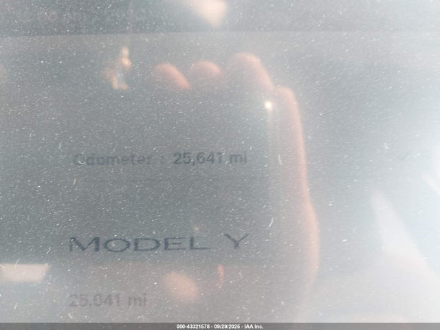 2023 TESLA MODEL Y 7SAYGDEE0PA128650 Photo 6