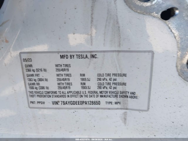 2023 TESLA MODEL Y 7SAYGDEE0PA128650 Photo 8