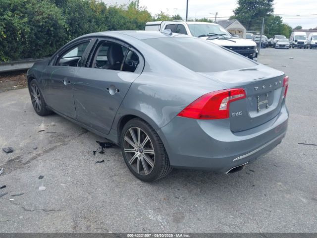 2017 VOLVO S60 INSCRIPTION LYV402HK4HB135080 Photo 2