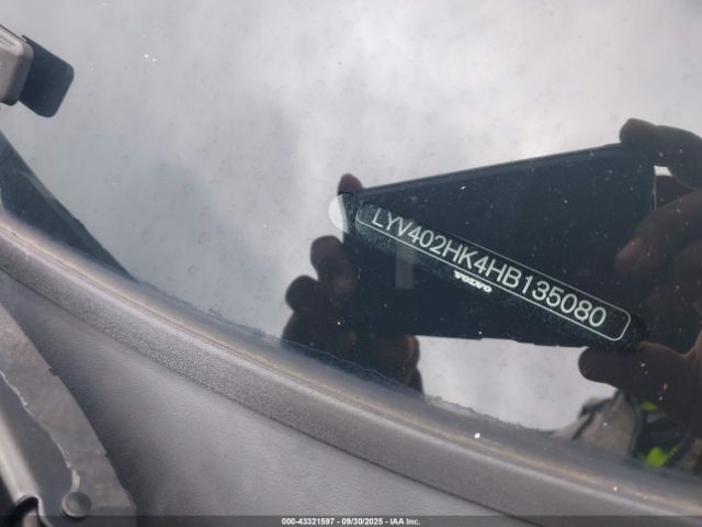 2017 VOLVO S60 INSCRIPTION LYV402HK4HB135080 Photo 8