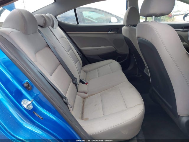 Hyundai Elantra 2017 5NPD74LF6HH204370 Image 8