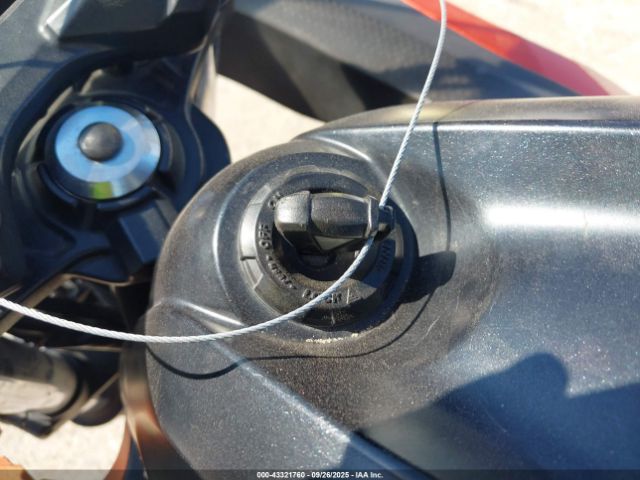 2017 KAWASAKI EX650 JKAEXEJ16HDA01998 Photo 10