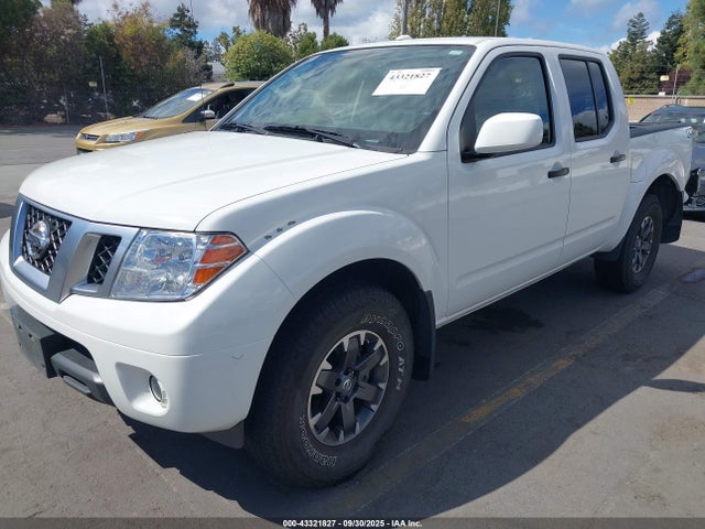 1N6AD0EV9JN748387 Nissan 2018