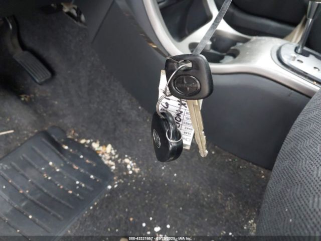 2011 SCION XD JTKKU4B46B1010610 Photo 10