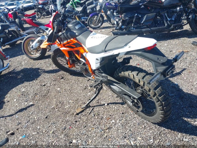 KTM 390 Enduro R 2025 MD2J1J405SN200907 Image 3