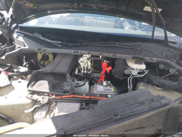 2023 TESLA MODEL Y 7SAYGDEE4PF707773 Photo 9