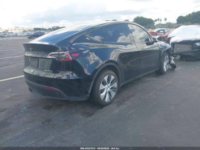 2023 TESLA MODEL Y 7SAYGDEE4PF707773 Photo 3