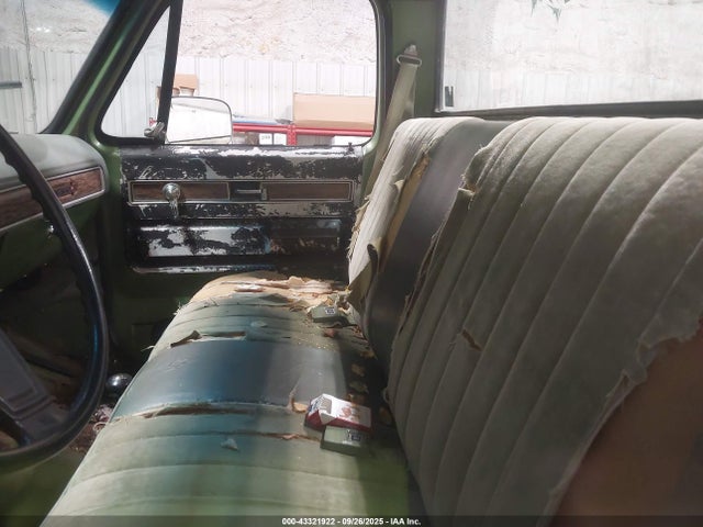 43321922 :رقم المزاد ، TCL246Z516421 vin ، 1976 Gmc 2500 مزاد بيع