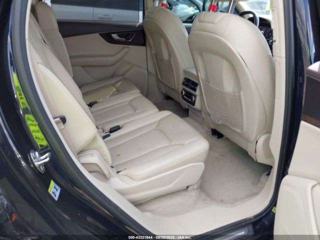 2017 AUDI Q7 WA1LAAF71HD025668 Photo 7