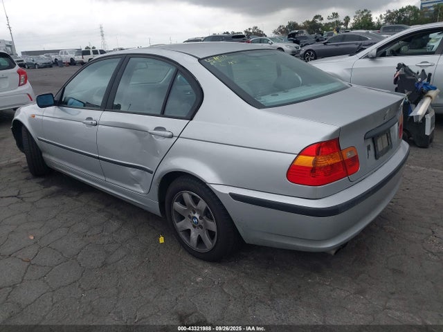 43321988 :رقم المزاد ، WBAEU33443PH88738 vin ، 2003 Bmw 325xi مزاد بيع