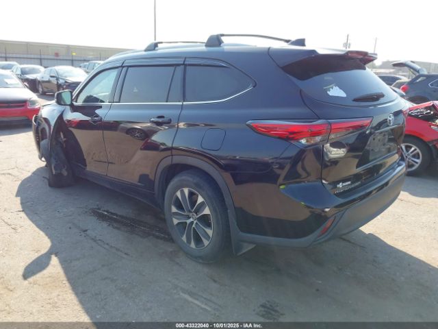 2022 TOYOTA HIGHLANDER 5TDHZRBH7NS239274 Photo 2