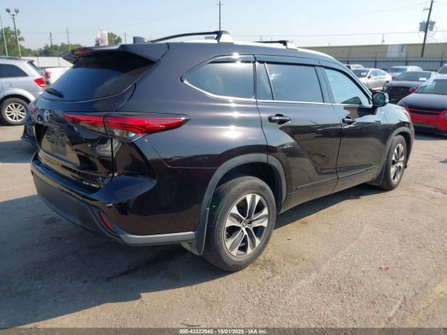 2022 TOYOTA HIGHLANDER 5TDHZRBH7NS239274 Photo 3