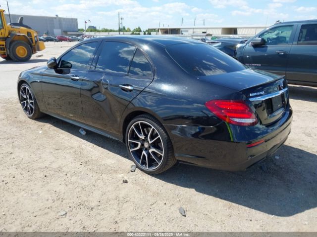 2018 MERCEDES-BENZ AMG E 43 WDDZF6EB6JA322257 Photo 2
