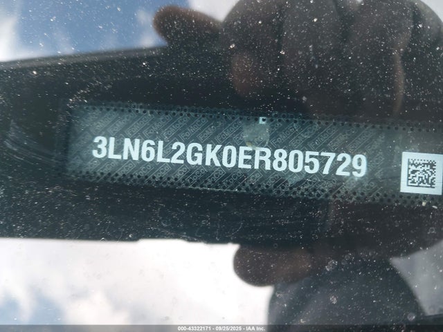Lincoln MKZ 2014 3LN6L2GK0ER805729 Image 9