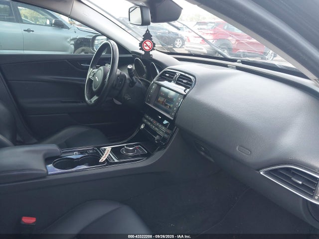 Jaguar s/c lev3 sulev30 2017 SAJAJ4BV9HA960829 Image 5