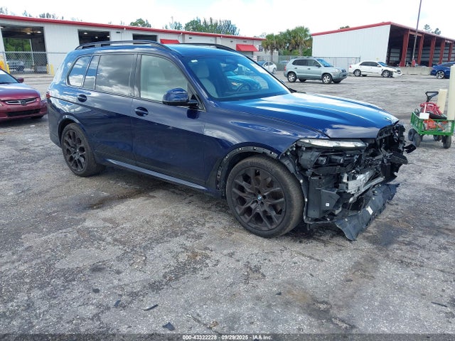 2024 BMW X7 5UX23EM0XR9T86196