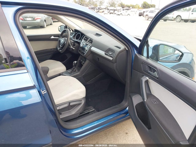 3VV1B7AXXJM057843 Volkswagen Tiguan