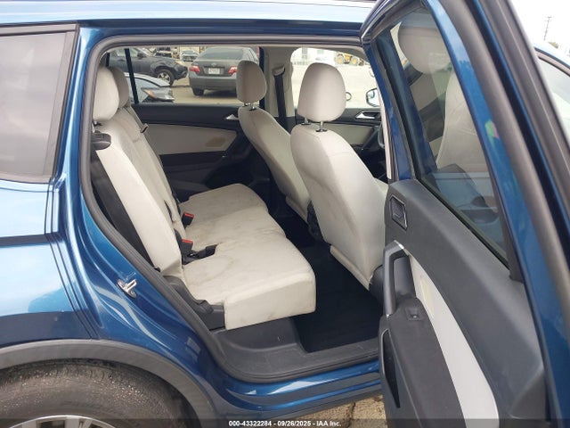 3VV1B7AXXJM057843 Volkswagen Tiguan