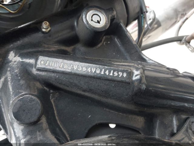 2004 HARLEY-DAVIDSON FLSTC 1HD1BJY354Y014159 Photo 9