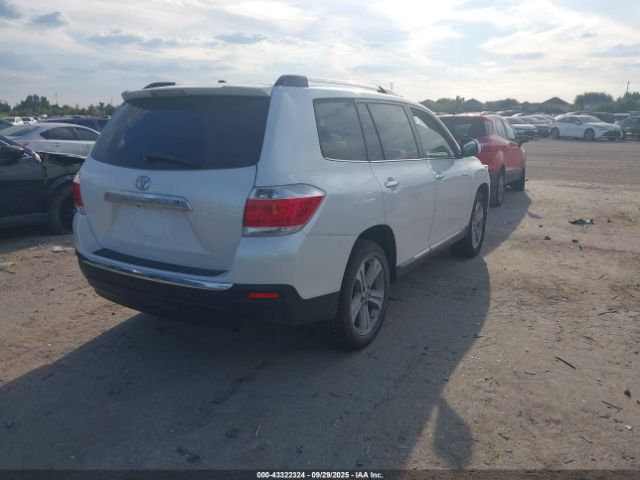 2013 TOYOTA HIGHLANDER 5TDYK3EHXDS095635 Photo 3